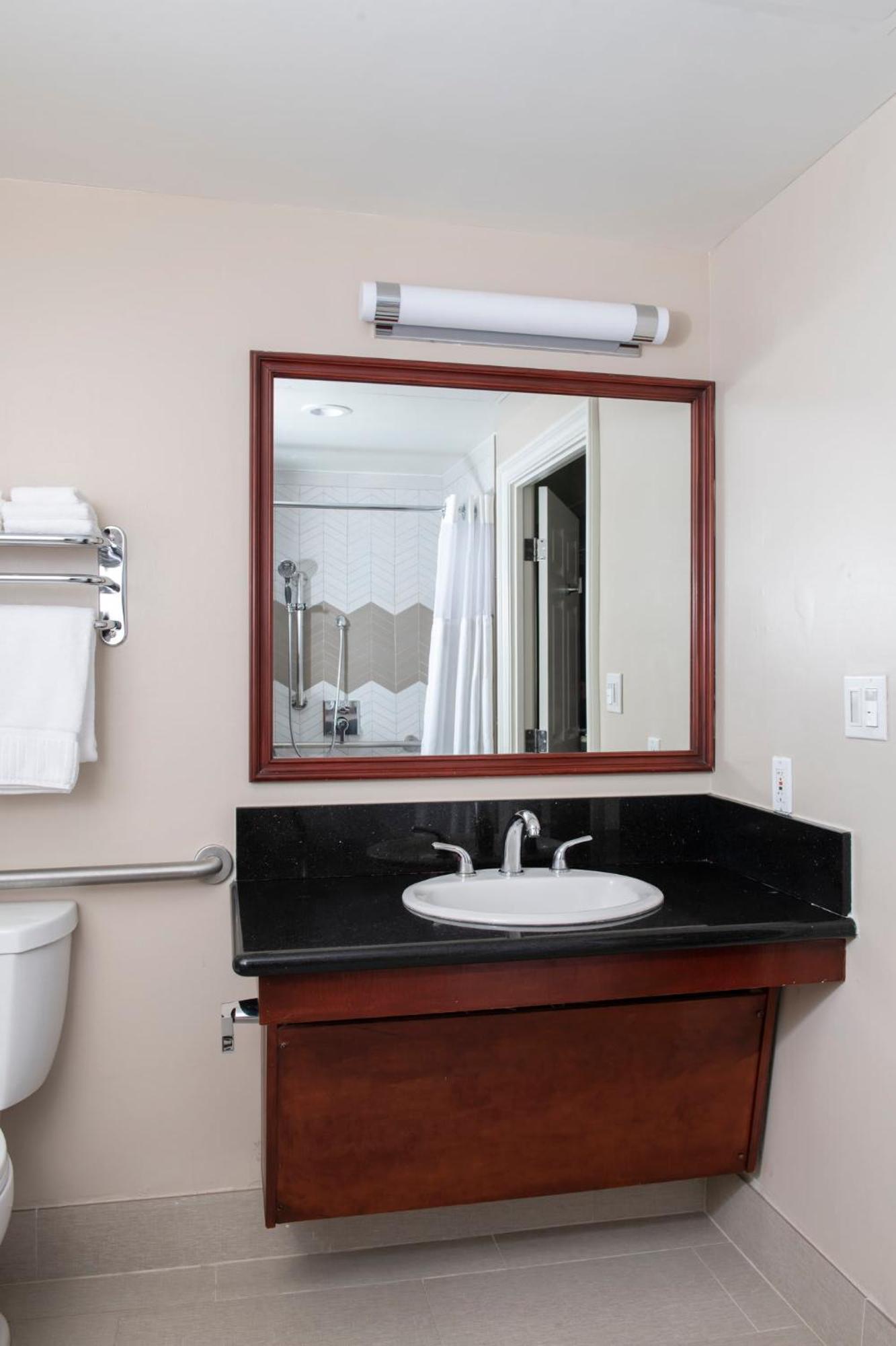 Wyndham Harbour Lights With Access Holiday home San Diego